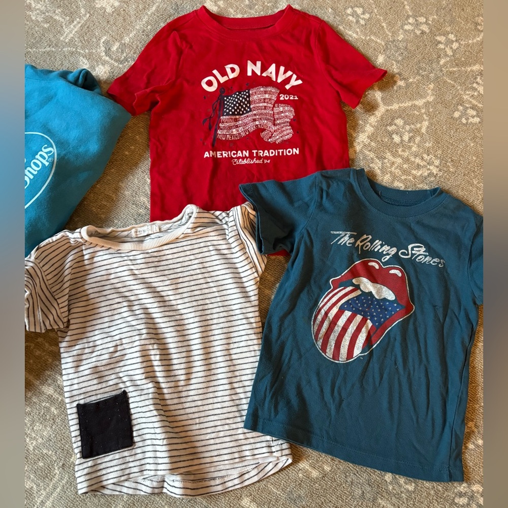 4T Clothes Bundle - Picture 3 of 4